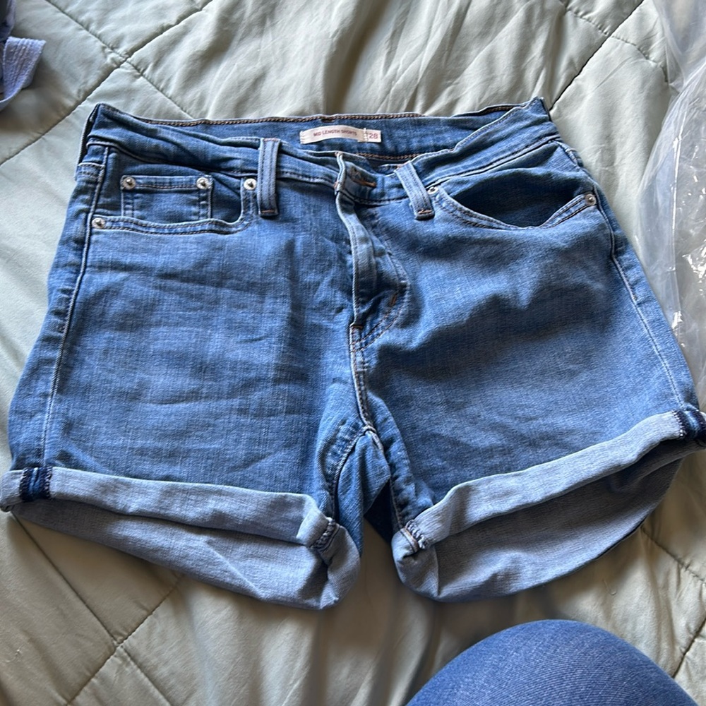 Levis mid length shorts